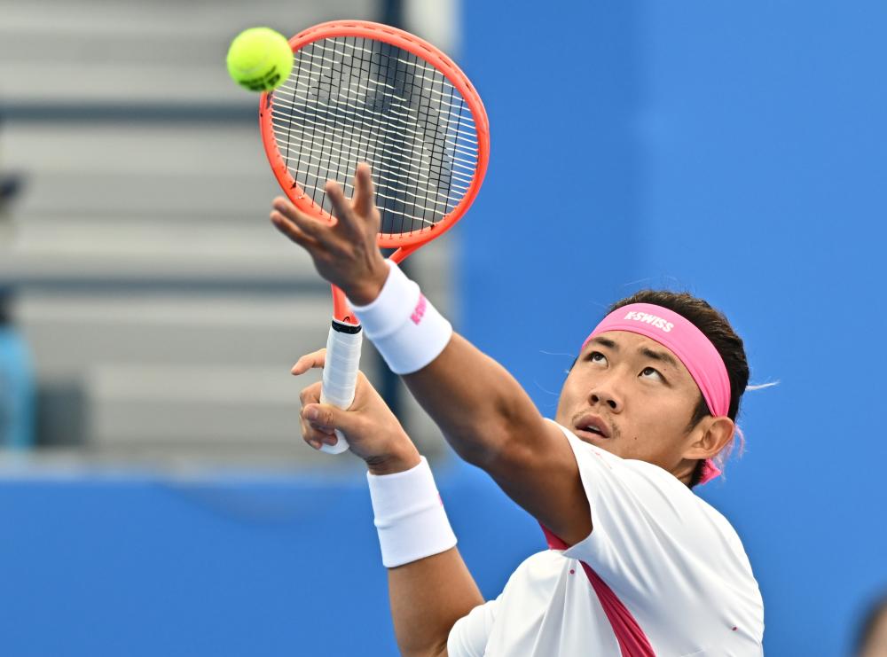 伪满皇宫博物院“骏马踏雪·勇敢少年行”冰雪季青少年马术体验日公益活动圆满举办